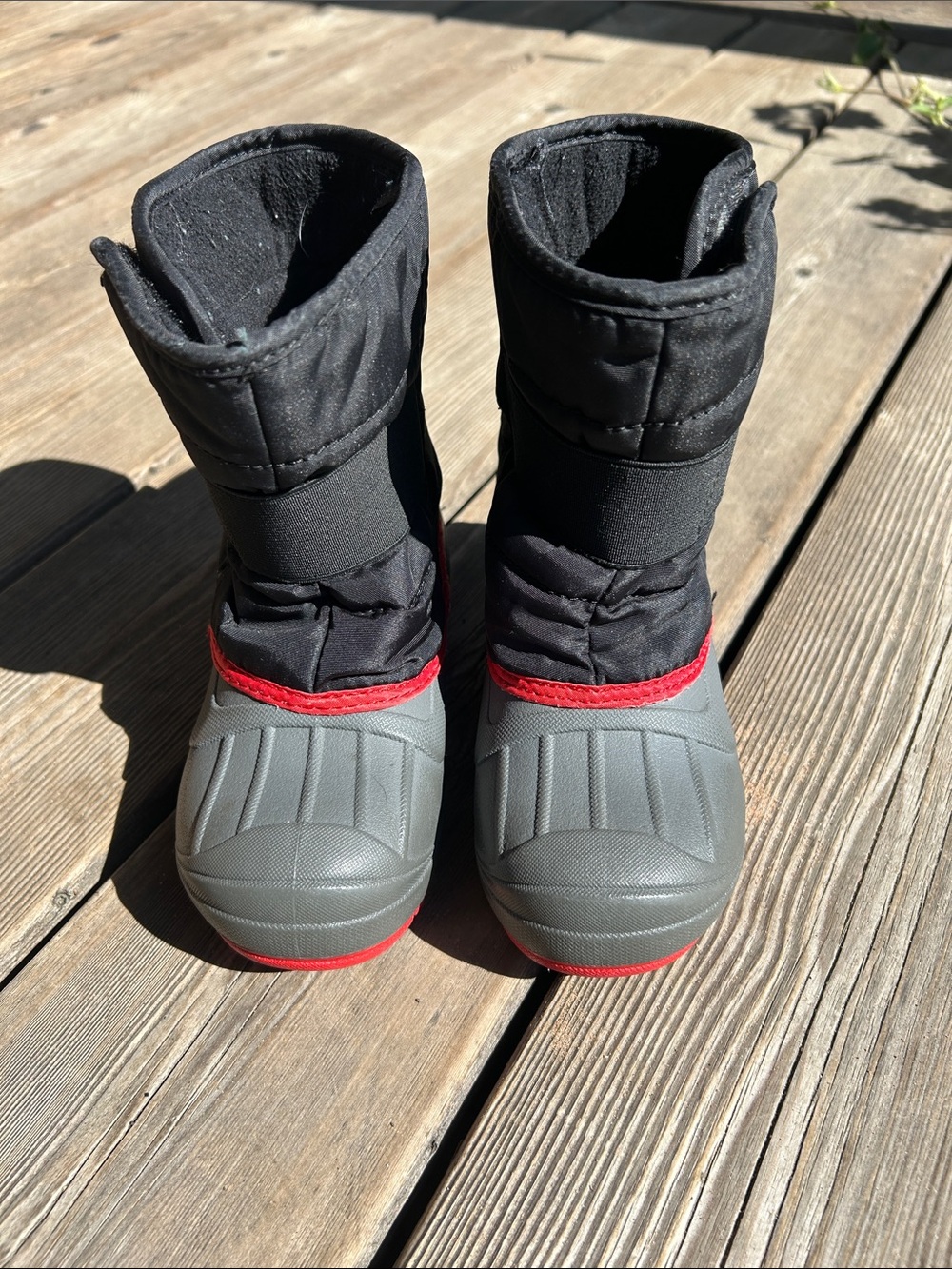 Kids Cat & Jack Black and Gray Winter Snow Boots with Red Trim